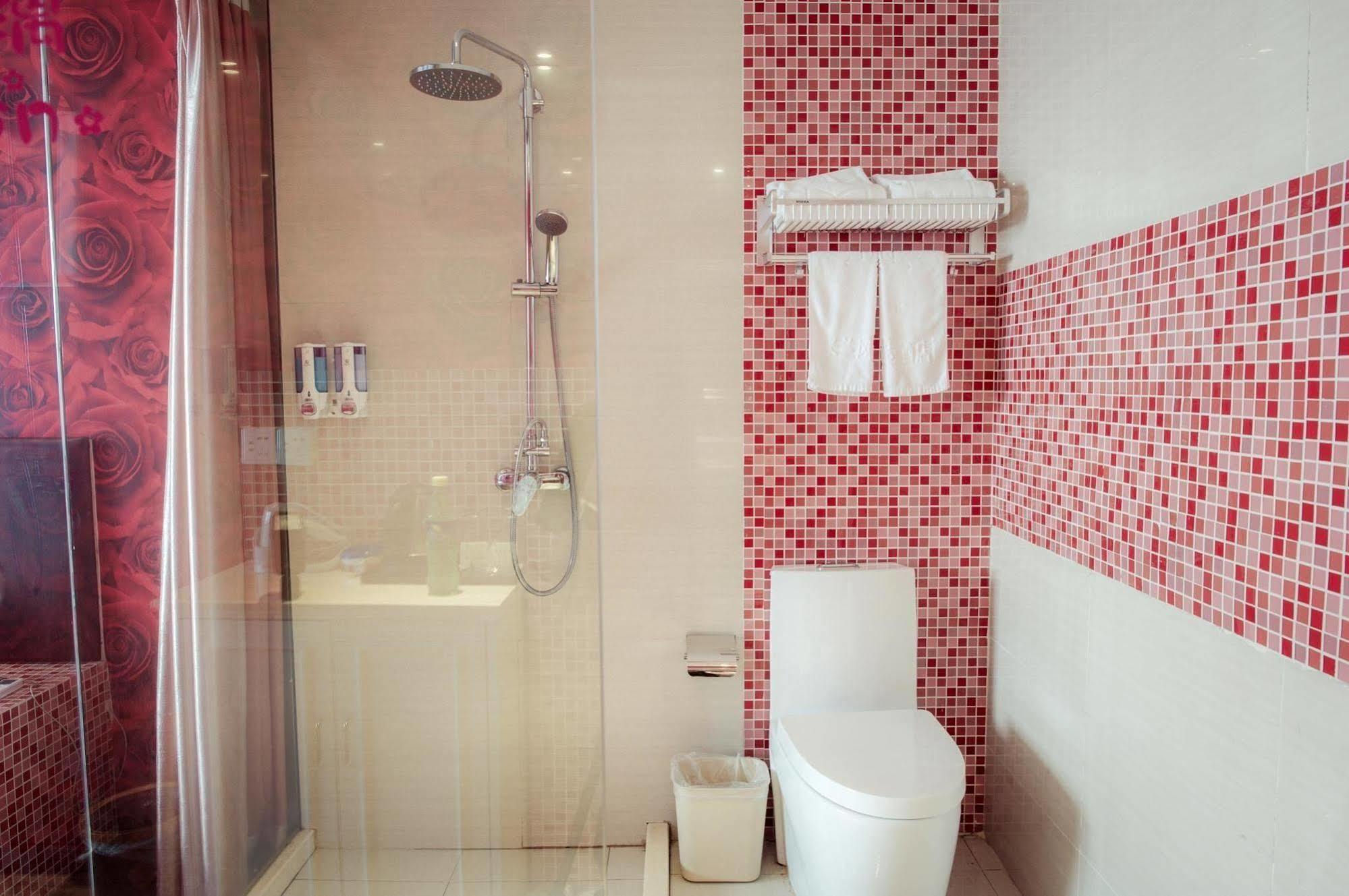 Milan Fashion Hotel Deqing ภายนอก รูปภาพ