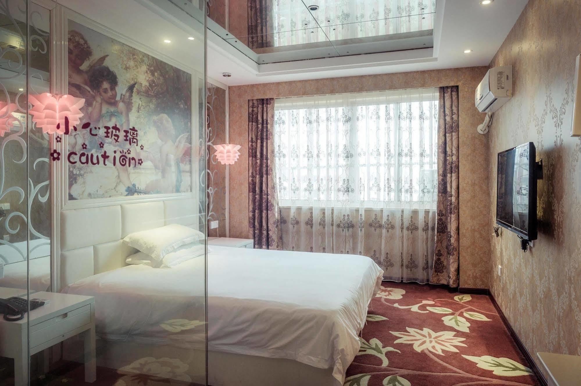 Milan Fashion Hotel Deqing ภายนอก รูปภาพ