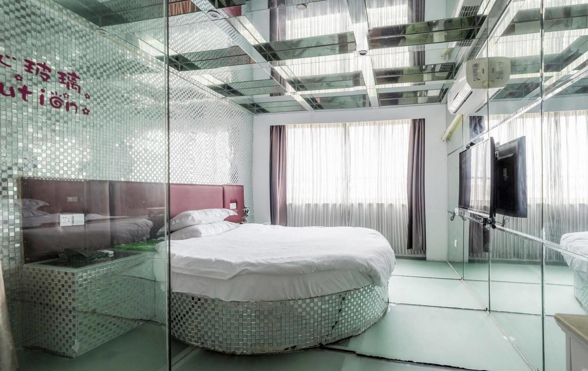 Milan Fashion Hotel Deqing ภายนอก รูปภาพ